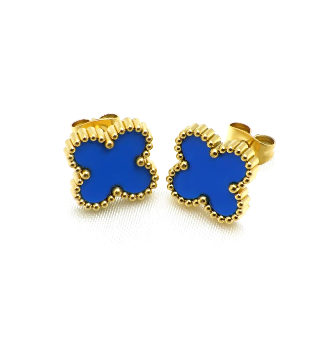 CLOVER STUDS